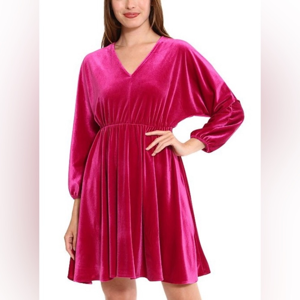 🎀 NWT! London Times Pink Velvet Dolman Sleeves Dress